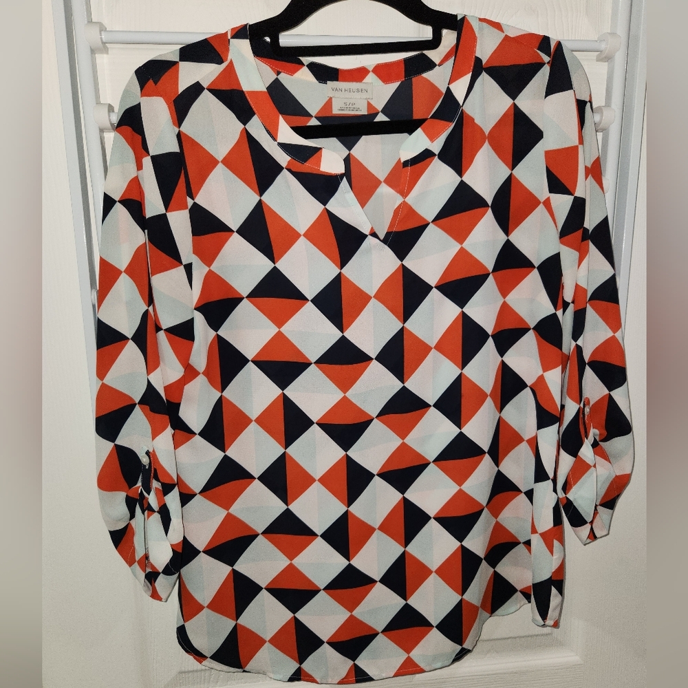 Van Heusen 3/4 Sleeve Business Casual Top
